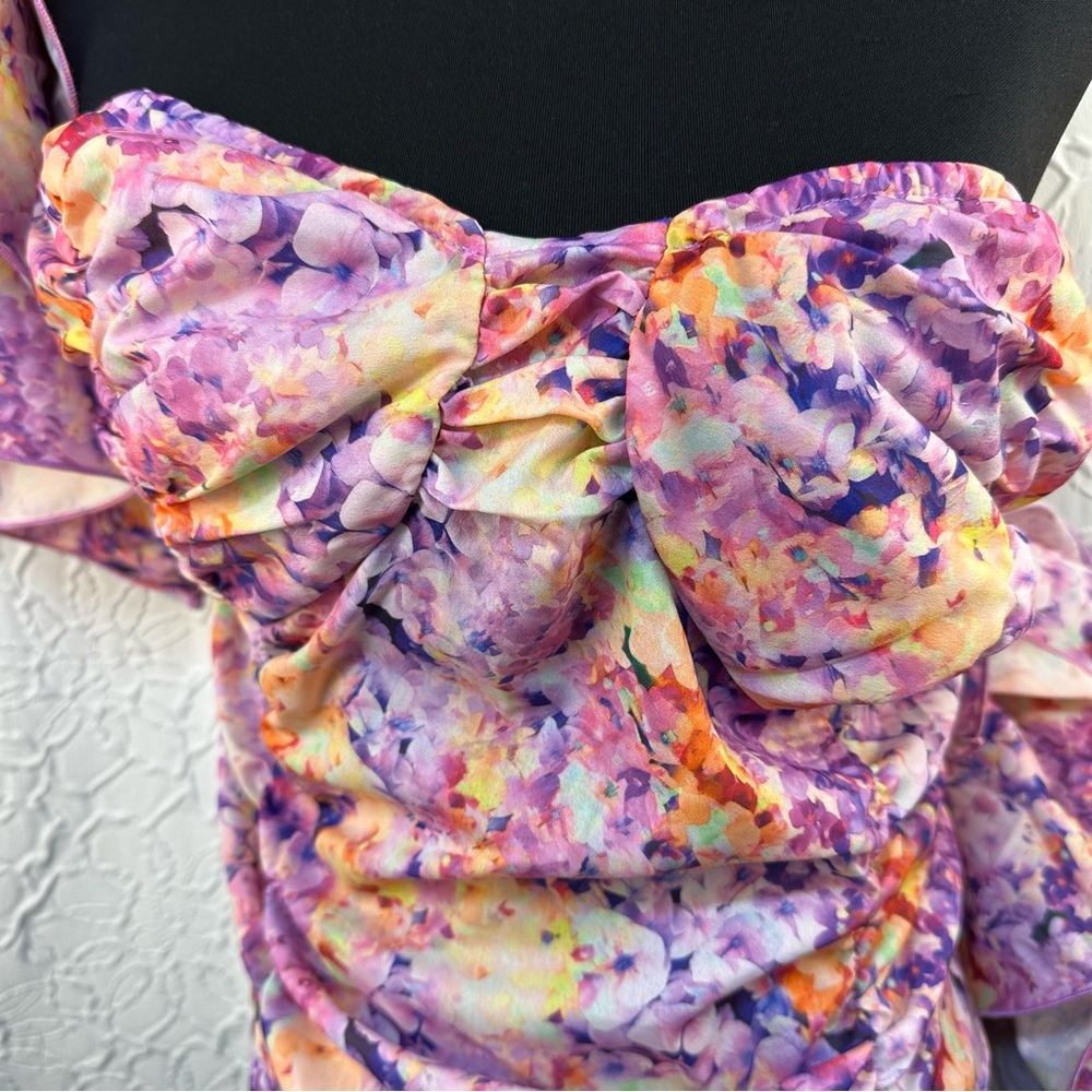PrettyLittleThing- PLUS LILAC FLORAL PRINT PUFF SLEEVE BARDOT CROP TOP (16) - Picture 5 of 13